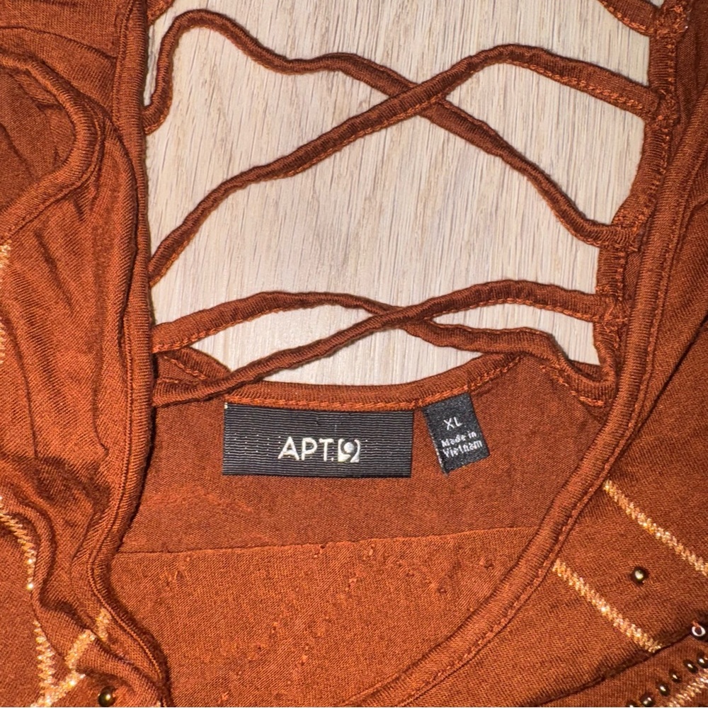 Apt. 9 Boho Brown Tank Top with Beads & Criss Cross Back - Size XL - Picture 2 of 5
